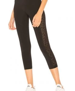 Vimmia Attitude Capri Legging