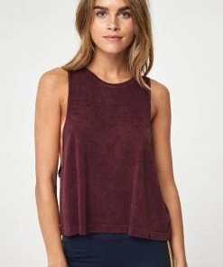 Spiritual Gangster Seamless Supernova Tank Amor