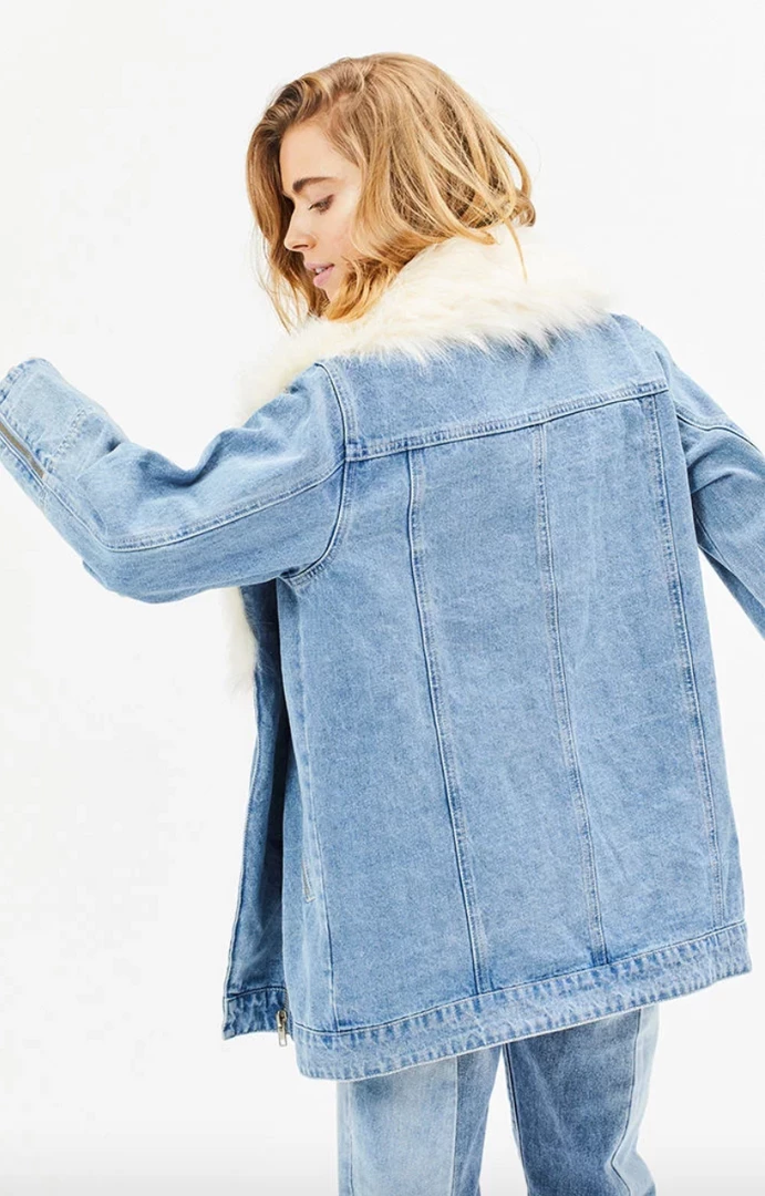 New Arrivals MINKPINK Yetti Denim Biker Jacket 5 New Arrivals MINKPINK Yetti Denim Biker Jacket