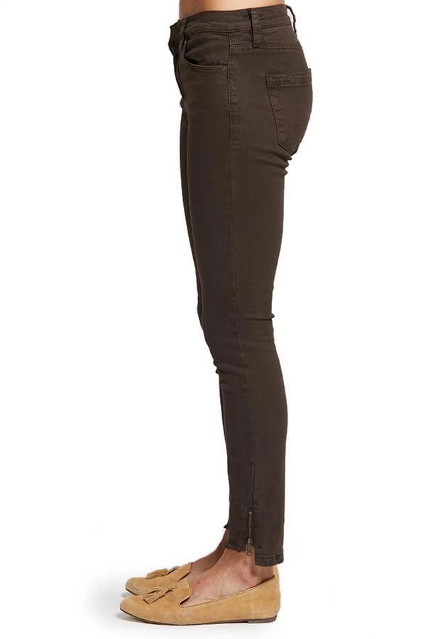 Blank NYC The Reade Skinny Crop Pant Intergalactic SUMMER SALE