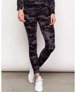 Sundry Camo Step Hem Side Trim Yoga Pant New Arrivals