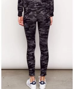 Sundry Camo Step Hem Side Trim Yoga Pant New Arrivals