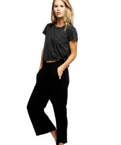 Strut This Ryan Tee Grey Leopard New Arrivals