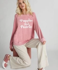 WILDFOX Puppies And Pastries Sommers Sweatshirt