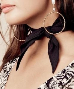 Vanessa Mooney The Rosa Bandana Black