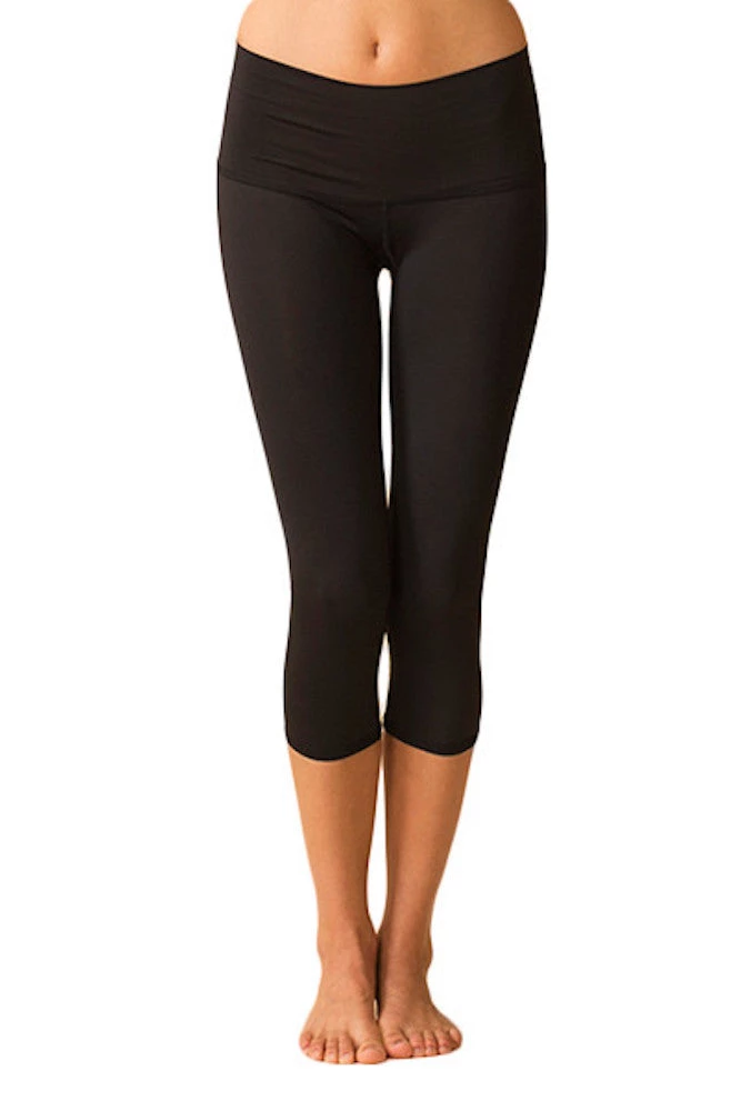 Teeki Black Hot Pant Capri 5 Teeki Black Hot Pant Capri