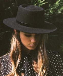 ACCESSORIES Lack Of Color The Velveteen Hat