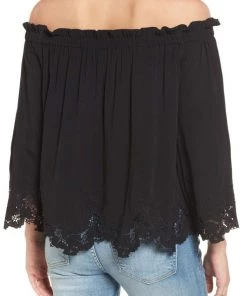 New Arrivals ASTR Analena Off Shoulder Top