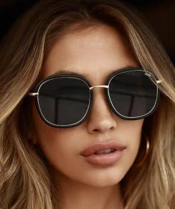 Quay Dreamy Ways Sunglasses Black Smoke New Arrivals