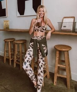 Strut This Johnny Bra Wildcat